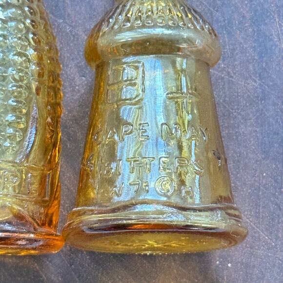 Amber Miniature Bottles Wheaton Glass Set of 2 Corn Cure / Cape May Bitters - Picture 6 of 9